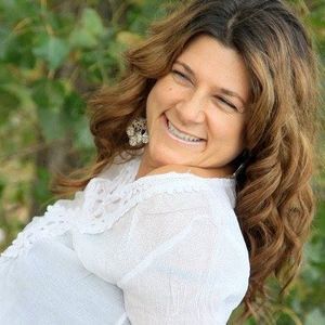 Meet your Posher, Marie-claude